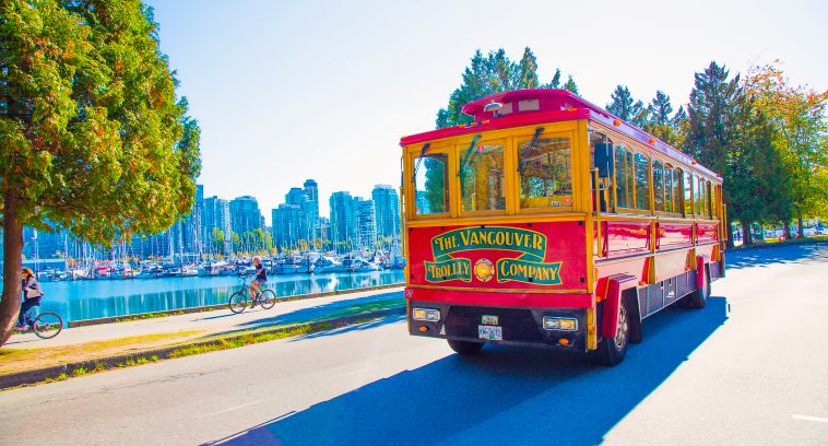 bus tour in vancouver